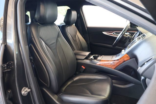 Certified 2020 Lincoln Nautilus Reserve AWD/4WD image 20