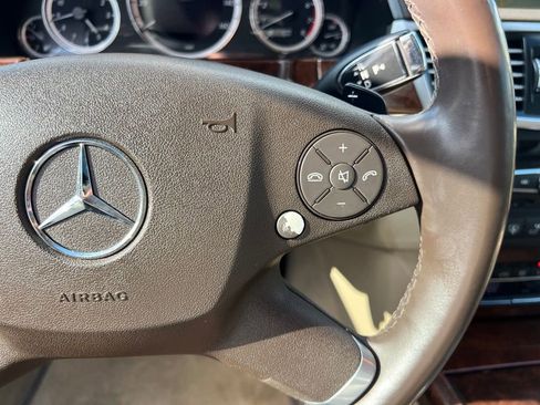 Used 2013 Mercedes-Benz E 350 Sedan image 45