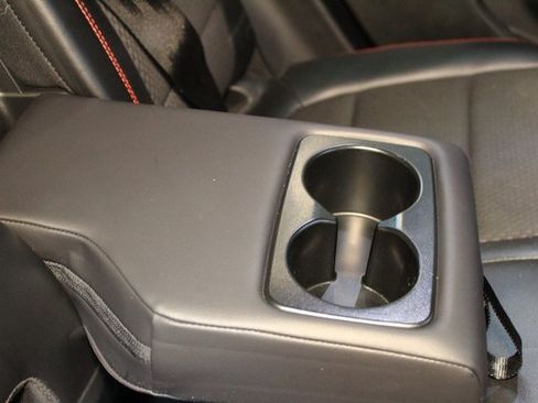 Used 2023 Ford Escape ST-Line image 12