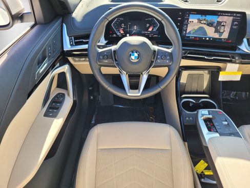 New 2025 BMW X1 xDrive28i w/ Technology Package image 12