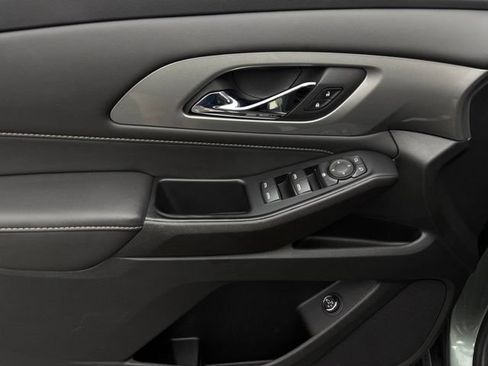 Used 2023 Chevrolet Traverse LT w/ LPO, Floor Liner Package FWD image 16