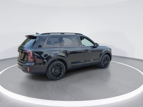 Used 2025 Kia Telluride EX X-Line AWD/4WD image 9
