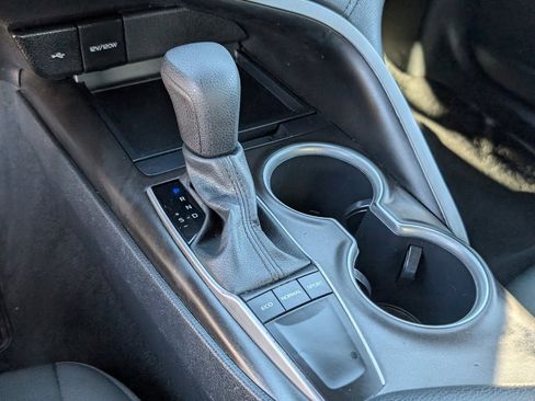 Used 2023 Toyota Camry LE image 16