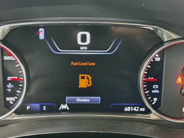 Used 2023 Chevrolet Traverse Premier w/ Redline Edition FWD image 15