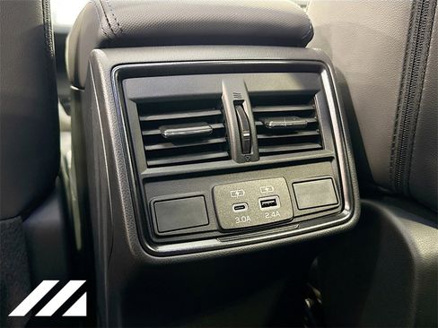 New 2025 Subaru Forester Limited image 27
