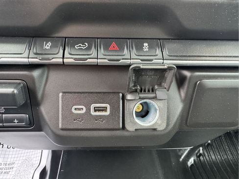 Used 2024 GMC Sierra 3500 Pro AWD/4WD image 20