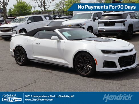 Used 2022 Chevrolet Camaro ZL1 RWD image 1