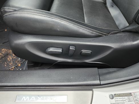 Used 2018 Nissan Maxima 3.5 SL image 30