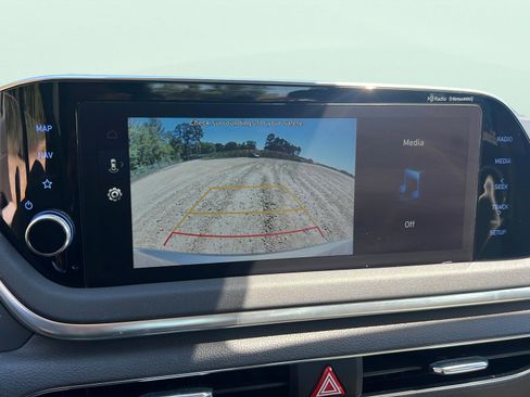 Certified 2023 Hyundai Sonata SEL FWD image 15