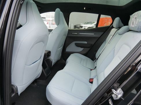 New 2026 Volvo EX30 Ultra image 6