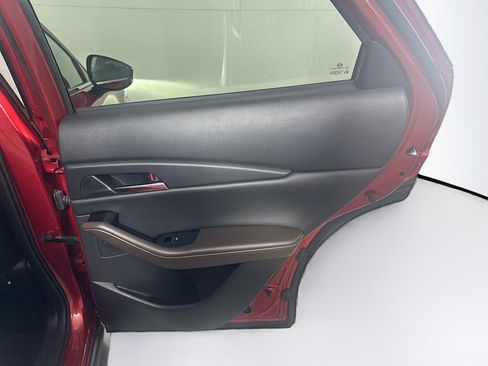 Used 2024 MAZDA CX-30 AWD 2.5 S w/ Premium Package image 31