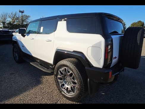 Used 2025 GMC Hummer EV 3X w/ LPO, Sport Package image 2