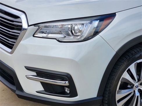 Used 2020 Subaru Ascent Limited w/ Technology Package image 9