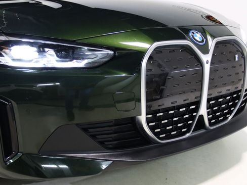 Used 2023 BMW i4 eDrive35 w/ Premium Package RWD image 24