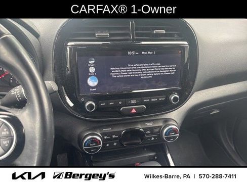 Certified 2022 Kia Soul GT-Line image 3