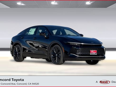 New 2026 Toyota Crown XLE image 1