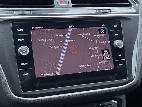 Used 2019 Volkswagen Tiguan SEL Premium image 31