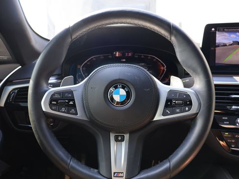Used 2022 BMW 540i xDrive w/ M Sport Package AWD/4WD image 15