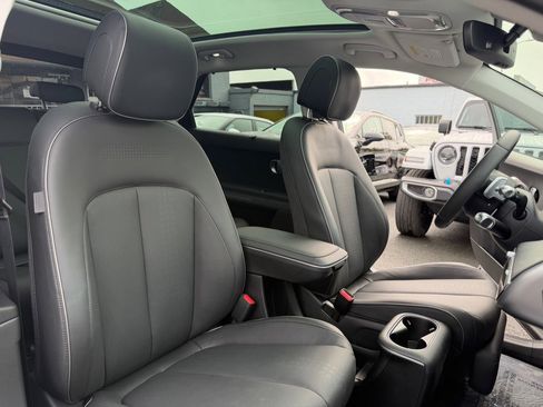 Used 2023 Hyundai Ioniq 5 Limited image 41