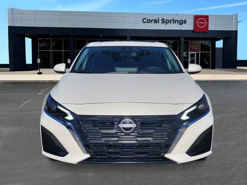 New 2025 Nissan Altima 2.5 SV w/ SV Special Edition Package image 8