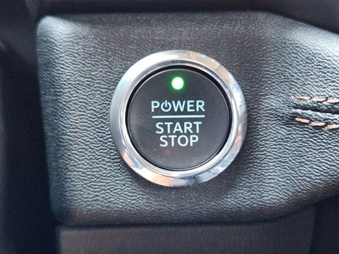 Used 2025 Ford F150 Lightning Lariat AWD/4WD image 35