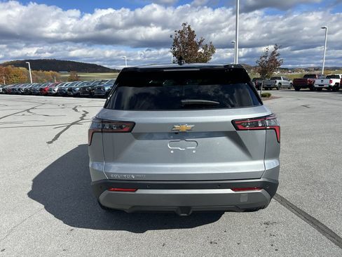 New 2026 Chevrolet Equinox LT image 6