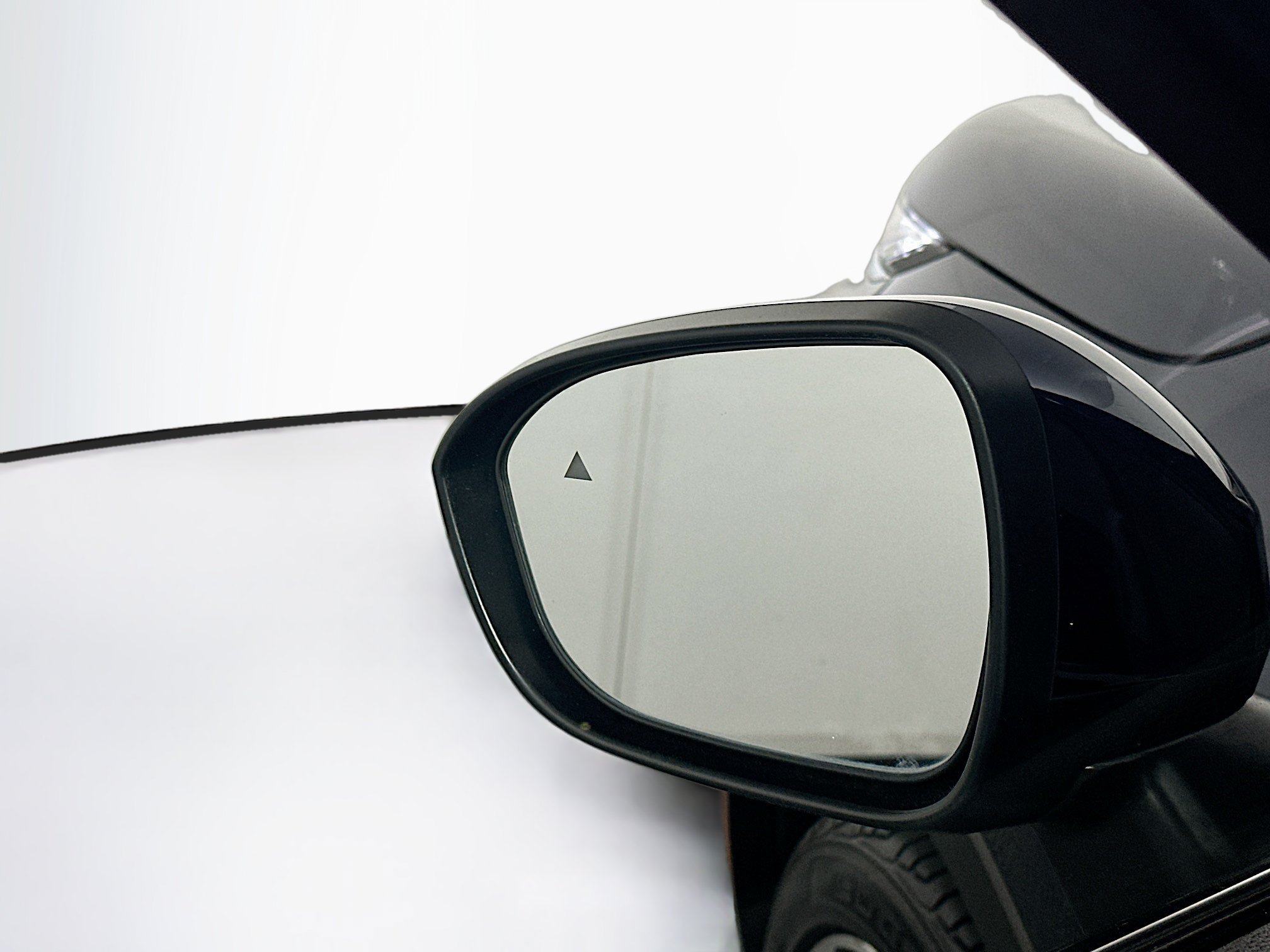 Used 2024 Mitsubishi Outlander SE AWD/4WD image 16