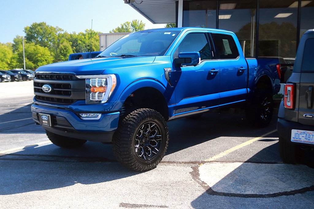 Used 2023 Ford F150 Lariat AWD/4WD image 3
