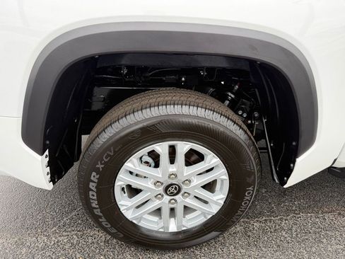 Used 2026 Toyota Tundra SR5 image 32