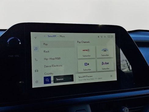 Used 2023 Lexus UX 250h 250h Premium image 17