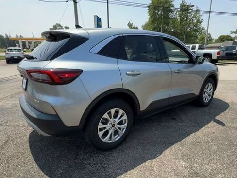 Used 2023 Ford Escape Active AWD/4WD image 8