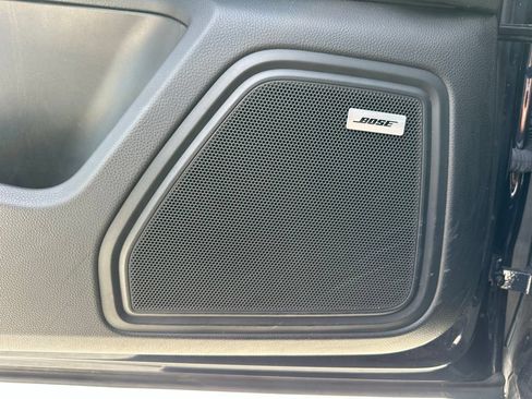 Certified 2018 Porsche Macan S AWD/4WD image 18