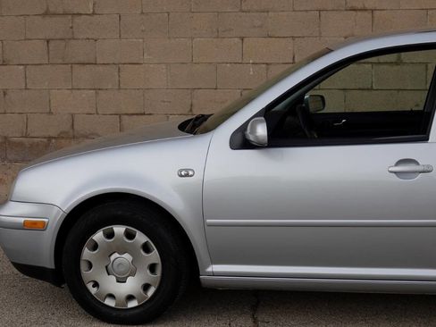 Used 2005 Volkswagen Golf GL image 11