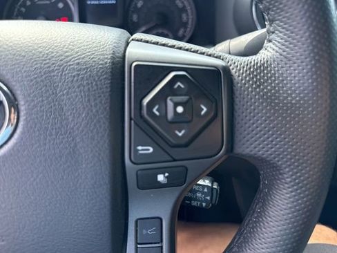 Used 2023 Toyota Tacoma TRD Off-Road image 23