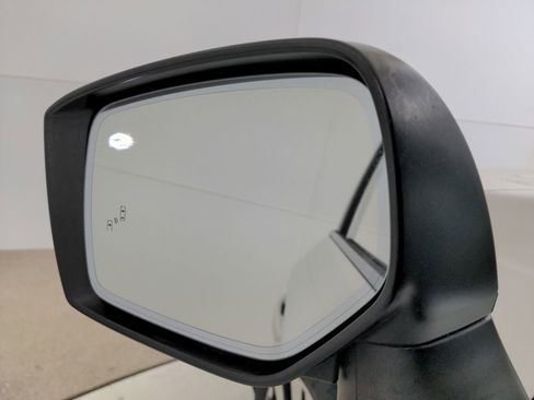 Used 2016 Subaru Outback 2.5i Limited image 16