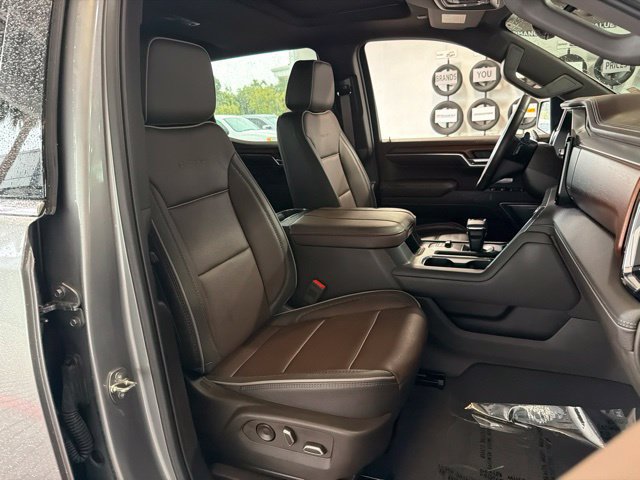 Used 2023 GMC Sierra 1500 Denali w/ Technology Package AWD/4WD image 23