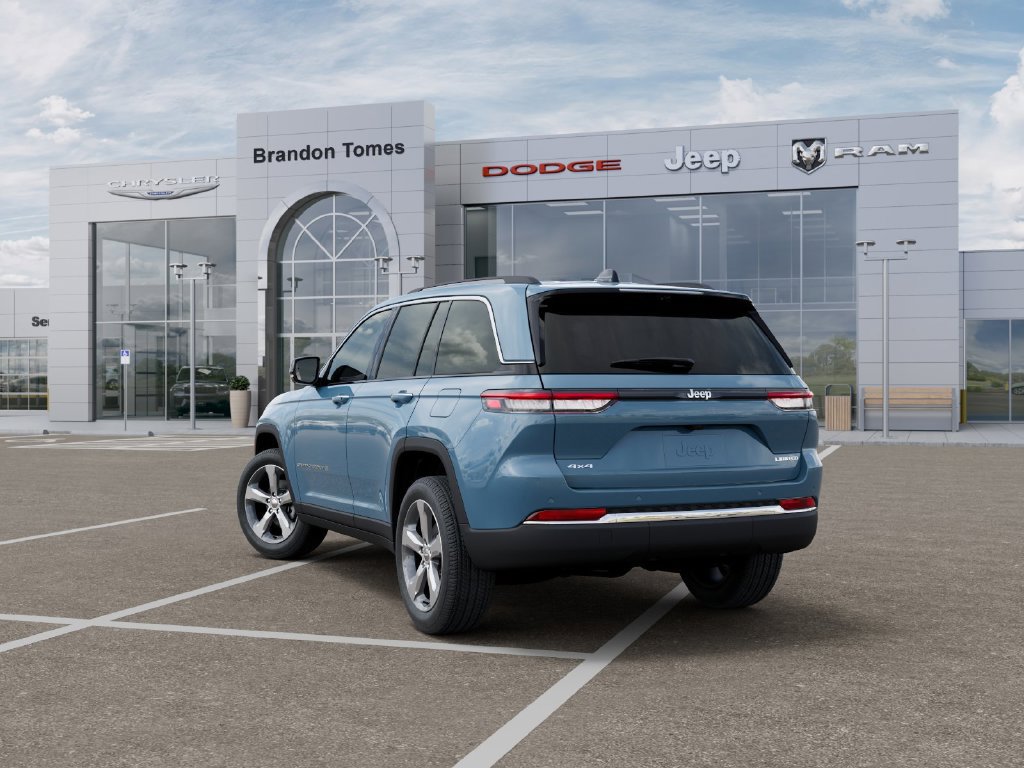 New 2026 Jeep Grand Cherokee Limited w/ Luxury Tech Group II AWD/4WD image 3