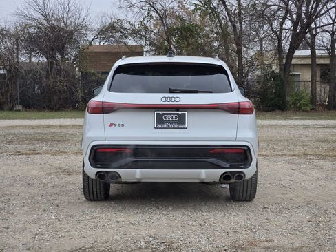 New 2025 Audi SQ5 Premium Plus image 9