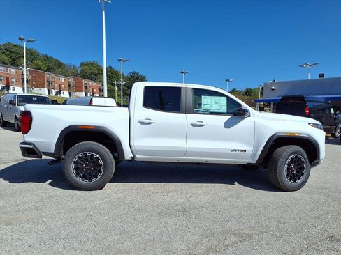 New 2026 GMC Canyon AT4 w/ Technology Plus Package image 23