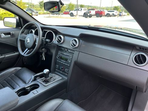 Used 2008 Ford Mustang Shelby GT500 RWD image 22