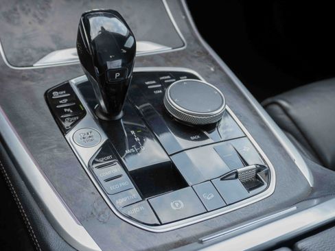 Used 2020 BMW X7 xDrive40i w/ Premium Package image 27