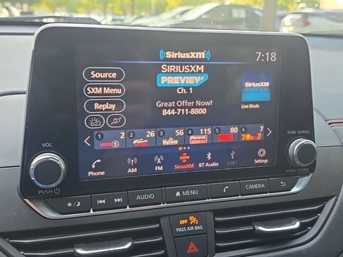 Certified 2022 Nissan Altima 2.5 SR FWD image 16