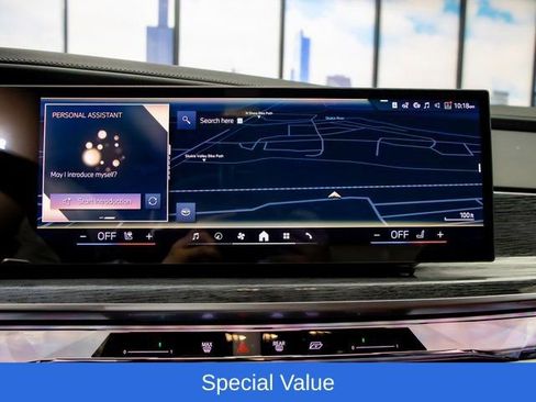 Used 2025 BMW 760i xDrive w/ Executive Package AWD/4WD image 19