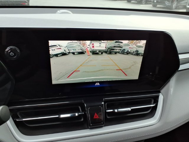 Used 2026 Chevrolet TrailBlazer LT FWD image 28