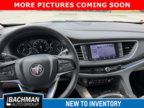 Used 2024 Buick Enclave Avenir w/ Avenir Technology Package AWD/4WD image 6