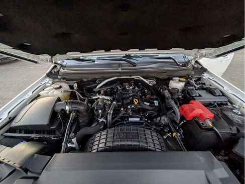 Certified 2022 Ford Ranger Lariat w/ Tremor Off-Road Package image 30