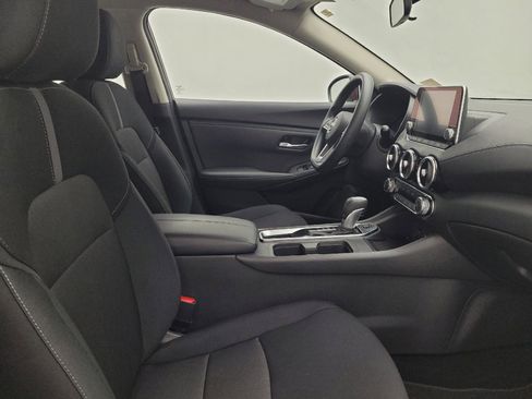 Used 2025 Nissan Sentra SV FWD image 21