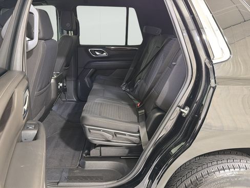 Used 2024 GMC Yukon SLE w/ Gmc Pro Safety Plus Package RWD image 20