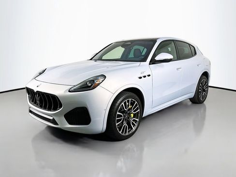 Used 2024 Maserati Grecale GT image 1