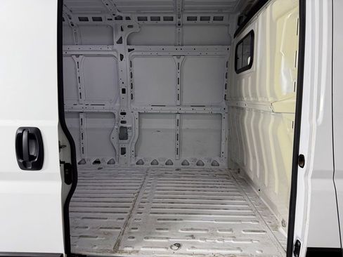 Used 2025 RAM ProMaster 3500 w/ Convenience Group FWD image 27